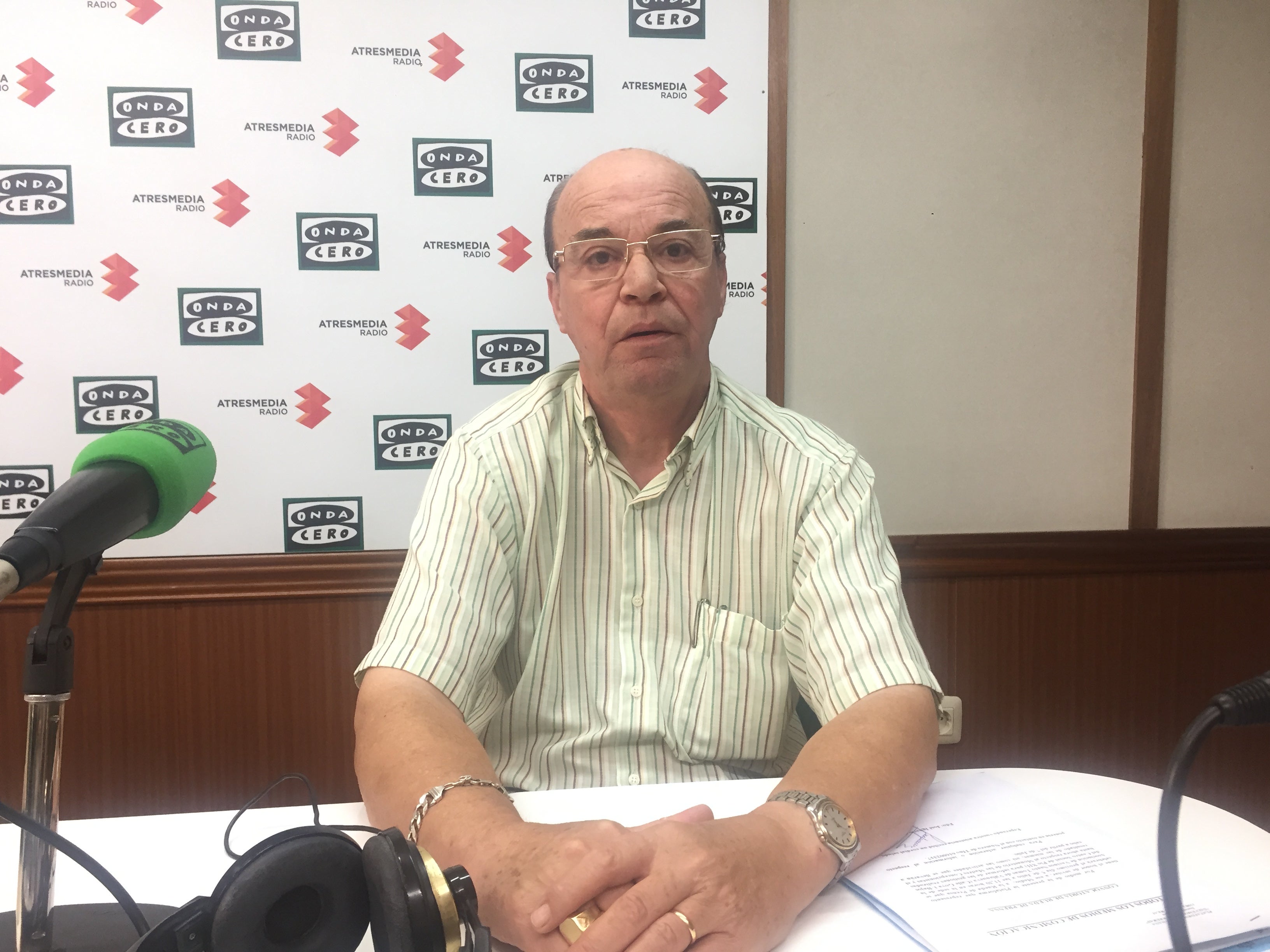 La Plataforma "Salvemos las Terreras" inicia una recogida de firmas La Plataforma "Salvemos las Terreras" inicia una recogida de firmas