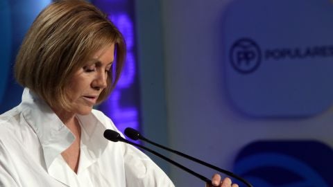 Mar&iacute;a Dolores de Cospedal en la sala de prensa del PP