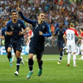 Griezmann celebra su gol de penalti