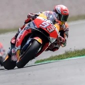 Marc Márquez traza una curva con su Honda en Sachsenring Marc Márquez traza una curva con su Honda en Sachsenring