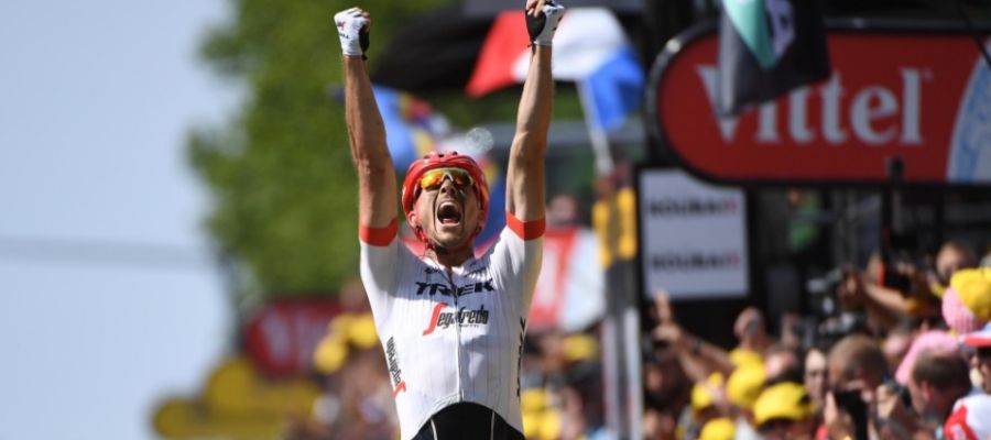 John Degenkolb celebra la victoria de etapa John Degenkolb celebra la victoria de etapa