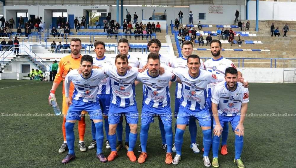El Crevillente Deportivo mantiene a algunos pilares importantes del equipo de la temporada 2017/18.
