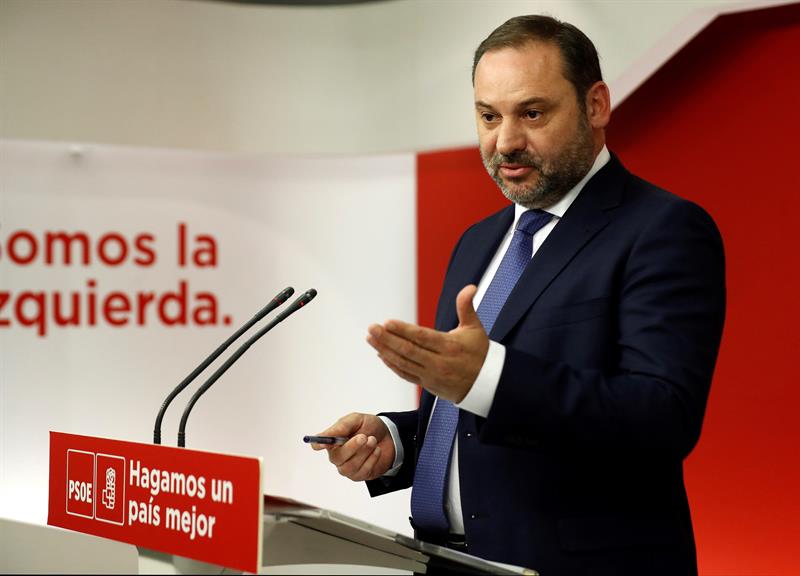 El PSOE pide escuchar al director del CNI antes de pedir una comisión de investigación por las grabaciones de Corinna El PSOE pide escuchar al director del CNI antes de pedir una comisión de investigación por las grabaciones de Corinna
