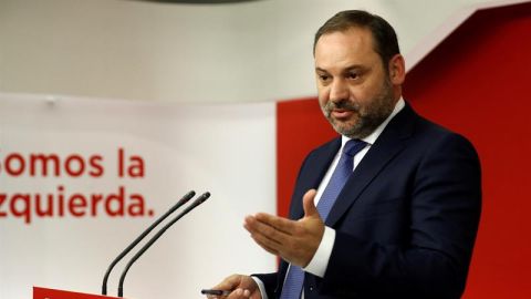 Jos&eacute; Luis &Aacute;balos, en rueda de prensa