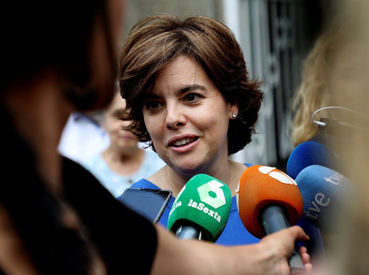 Las preguntas de Amón: ¿Soraya ha abandonado la política o la política ha abandonado a Soraya? Las preguntas de Amón: ¿Soraya ha abandonado la política o la política ha abandonado a Soraya?