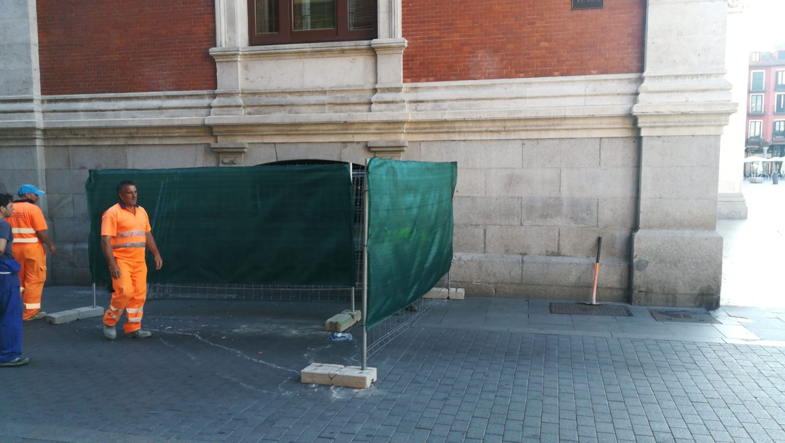 Comienzan hoy las catas de las obras del parking de la Plaza Mayor Comienzan hoy las catas de las obras del parking de la Plaza Mayor