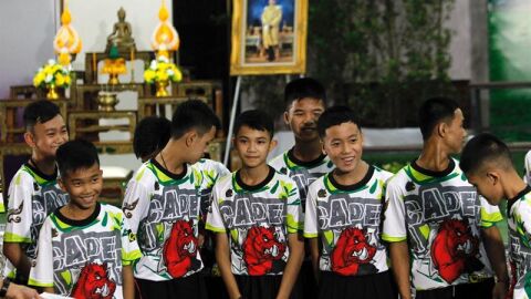 Los doce ni&ntilde;os rescatados del interior de una cueva en el norte de Tailandia 