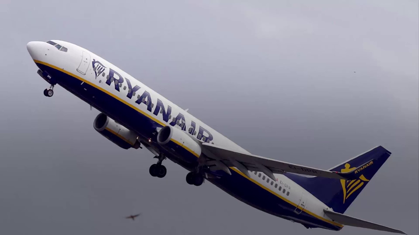La brújula de la economía: Ryanair deja en tierra a más de 50.000 pasajeros La brújula de la economía: Ryanair deja en tierra a más de 50.000 pasajeros