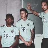 James en la presentación de la nueva equipación James en la presentación de la nueva equipación