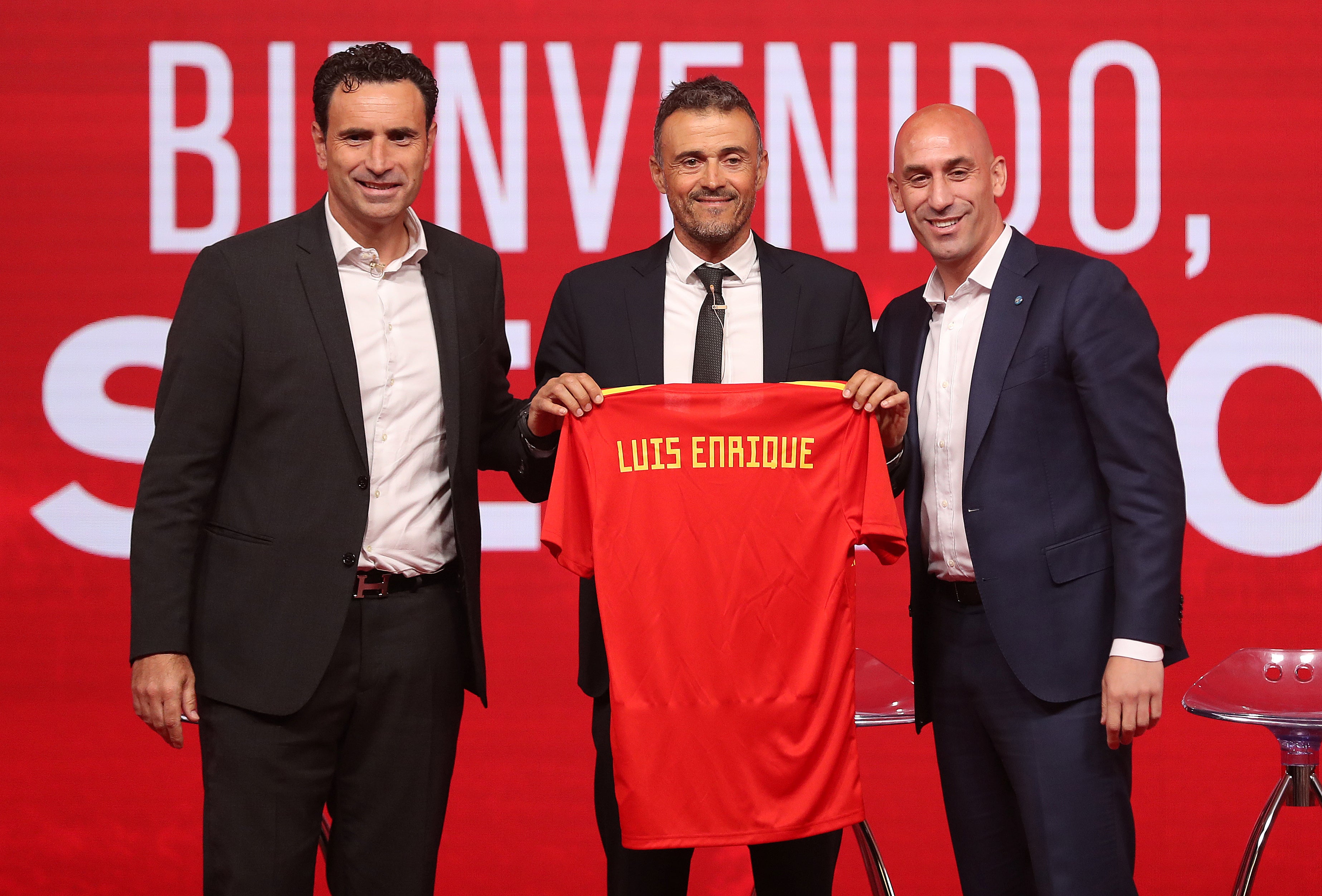 Rubiales: "Con Luis Enrique hablaremos después del Mundial" Rubiales: "Con Luis Enrique hablaremos después del Mundial"