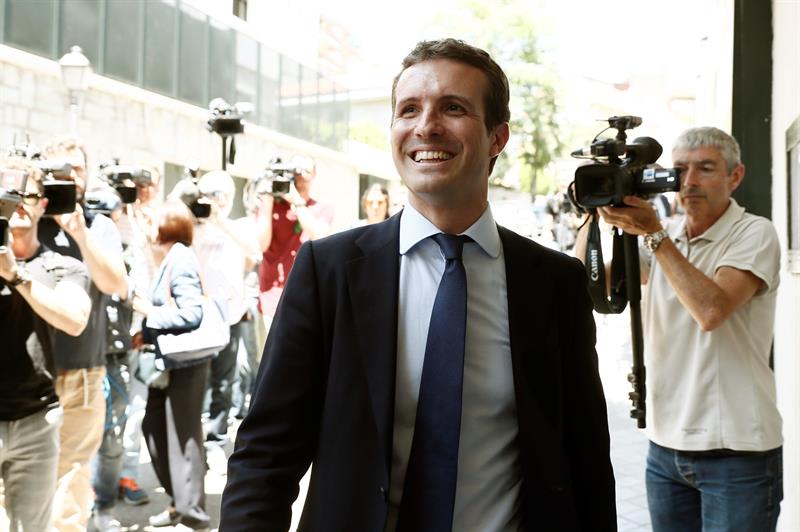 Pablo Casado se ve ganador porque considera que ha conseguido "reilusionar" al PP Pablo Casado se ve ganador porque considera que ha conseguido "reilusionar" al PP