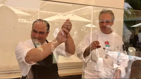 SUSHI SUSHI
