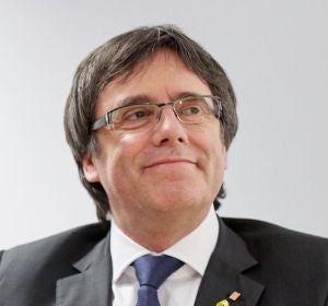 Antena 3 Noticias 1 (19-07-18) El Supremo rechaza que Alemania entregue a Puigdemont sólo por malversación Antena 3 Noticias 1 (19-07-18) El Supremo rechaza que Alemania entregue a Puigdemont sólo por malversación