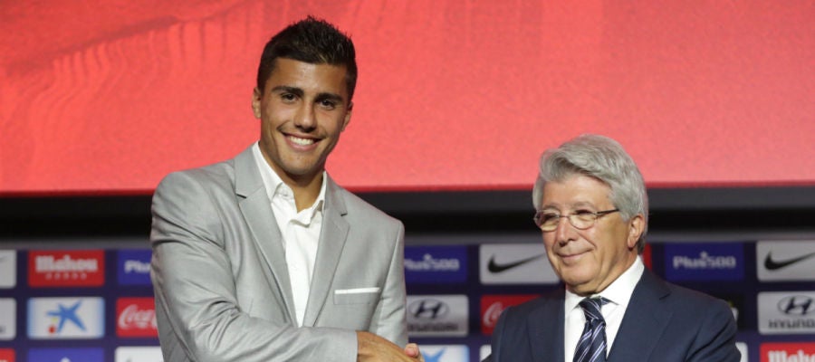 Rodri, con Cerezo Rodri, con Cerezo