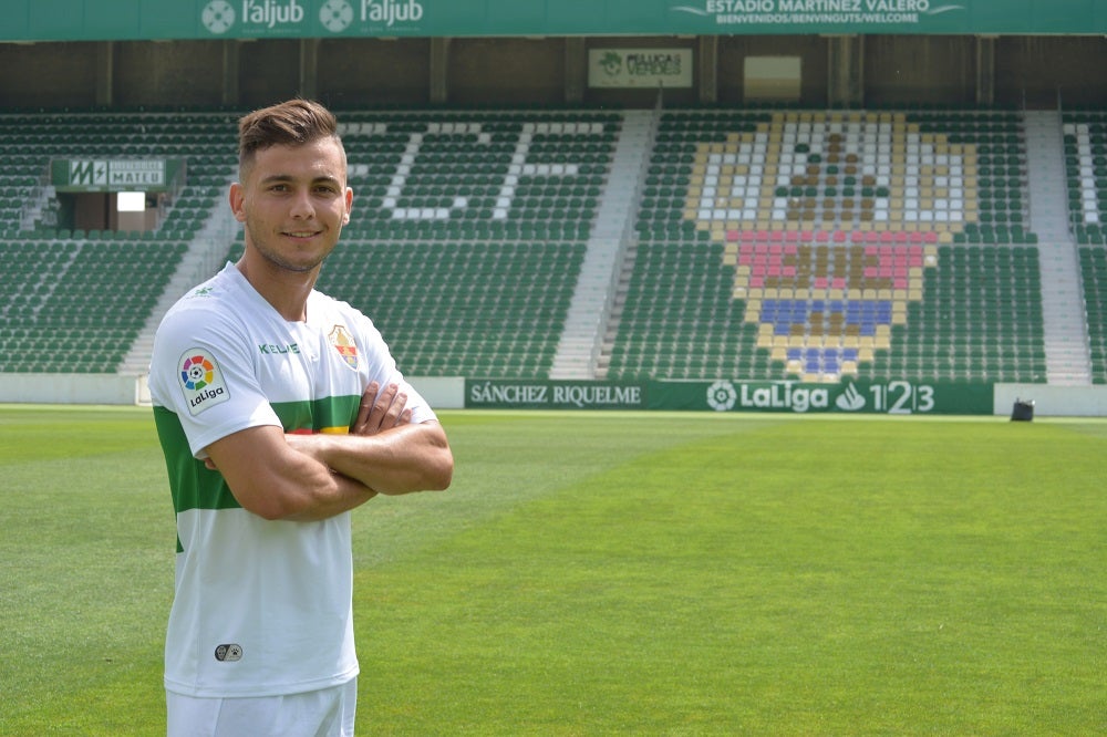 El Elche acelera para dar salida a Borja, Olmo y Primi El Elche acelera para dar salida a Borja, Olmo y Primi