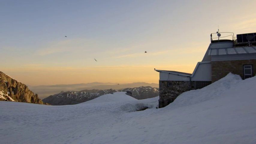 Revista Enigmas: El yeti de los Picos de Europa Revista Enigmas: El yeti de los Picos de Europa