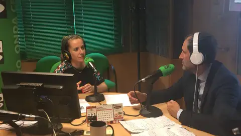 Javier Arnau y sus "enredos" de cada semana Onda Cero Pontevedra