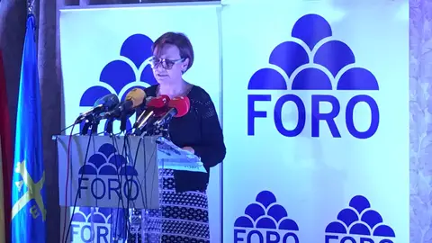 Carmen Moriyón optará a la presidencia de Foro Asturias Rueda de prensa en el Hotel Exe de Oviedo