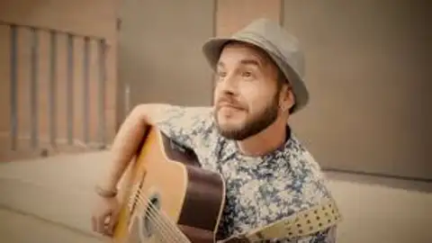 Luis de Diego Luis de Diego, cantante