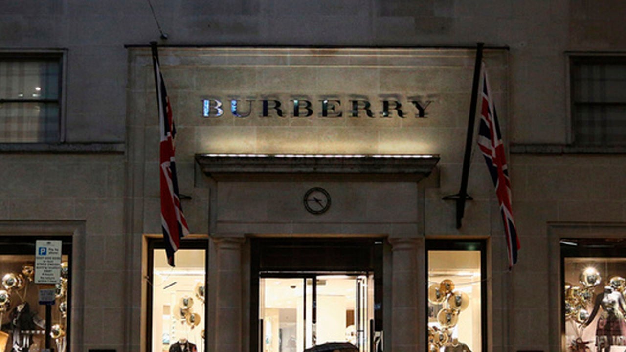 Burberry quema lo 2025 que no vende zarate