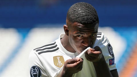 Presentaci&oacute;n de Vinicius Jr.