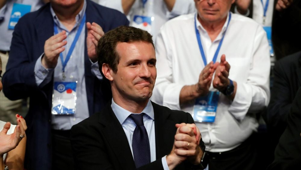 Pablo Casado: "La secretaría general no podría proceder de la candidatura de Soraya por cuestiones estatutarias" Pablo Casado: "La secretaría general no podría proceder de la candidatura de Soraya por cuestiones estatutarias"