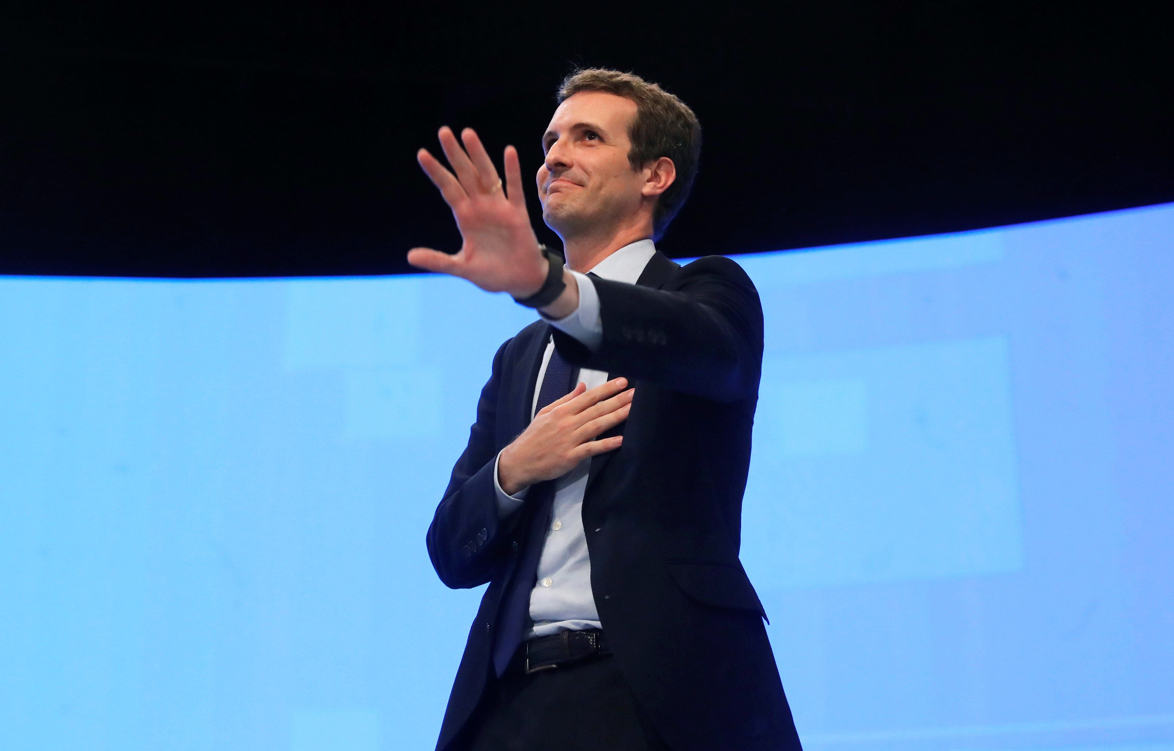 Casado apela a la integración para "seguir remando en la misma dirección Casado apela a la integración para "seguir remando en la misma dirección