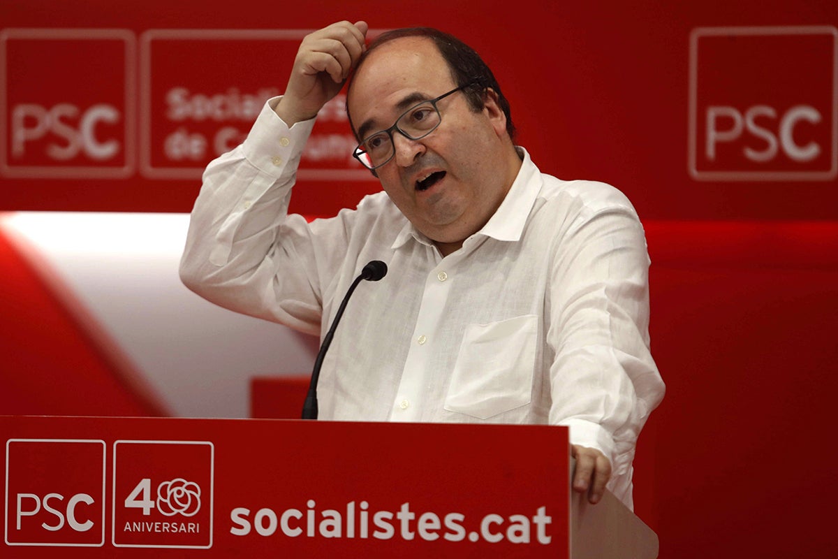 Iceta lamenta que el Govern no acuda al Consejo de Política Fiscal y Financiera a defender "los intereses de los catalanes" Iceta lamenta que el Govern no acuda al Consejo de Política Fiscal y Financiera a defender "los intereses de los catalanes"