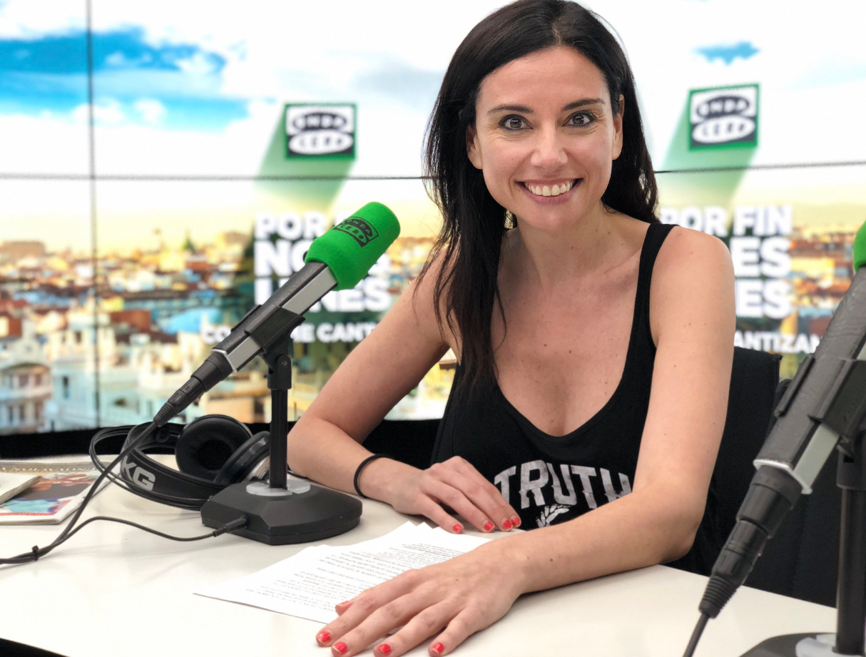 Marta Flich: "El verano es capaz de crear y destruir amor" Marta Flich: "El verano es capaz de crear y destruir amor"