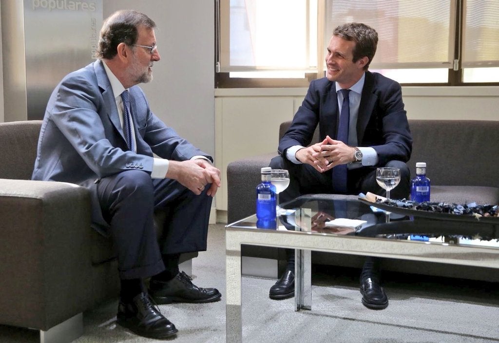 Casado y Rajoy mantienen reunión de hora y media "cordial y llena de respeto" Casado y Rajoy mantienen reunión de hora y media "cordial y llena de respeto"