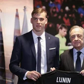 Lunin, en su presentación con el Real Madrid Lunin, en su presentación con el Real Madrid
