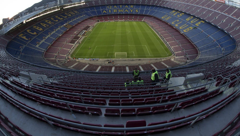 Diez detenidos en una operación contra la falsificación de entradas del Barça Diez detenidos en una operación contra la falsificación de entradas del Barça