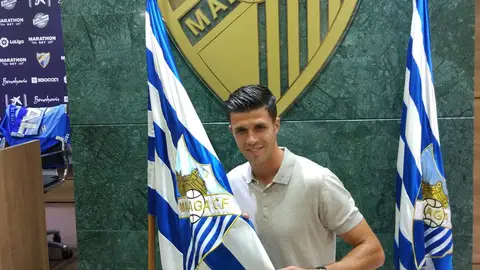 Héctor Hernández, nuevo jugador del Málaga Héctor Hernández, nuevo jugador del Málaga