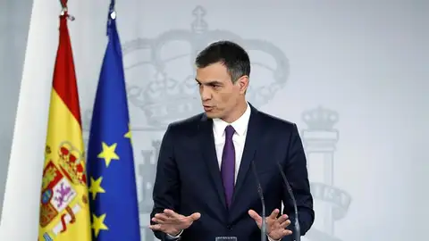 El presidente del Ejecutivo, Pedro Sánchez, durante su comparecencia en el Palacio de La Moncloa El presidente del Ejecutivo, Pedro Sánchez, durante su comparecencia en el Palacio de La Moncloa