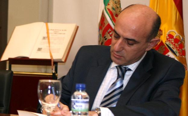 Entrevista a Samuel Moraleda Presidente de la Confederación Hidrográfica del Guadiana. Entrevista a Samuel Moraleda Presidente de la Confederación Hidrográfica del Guadiana.