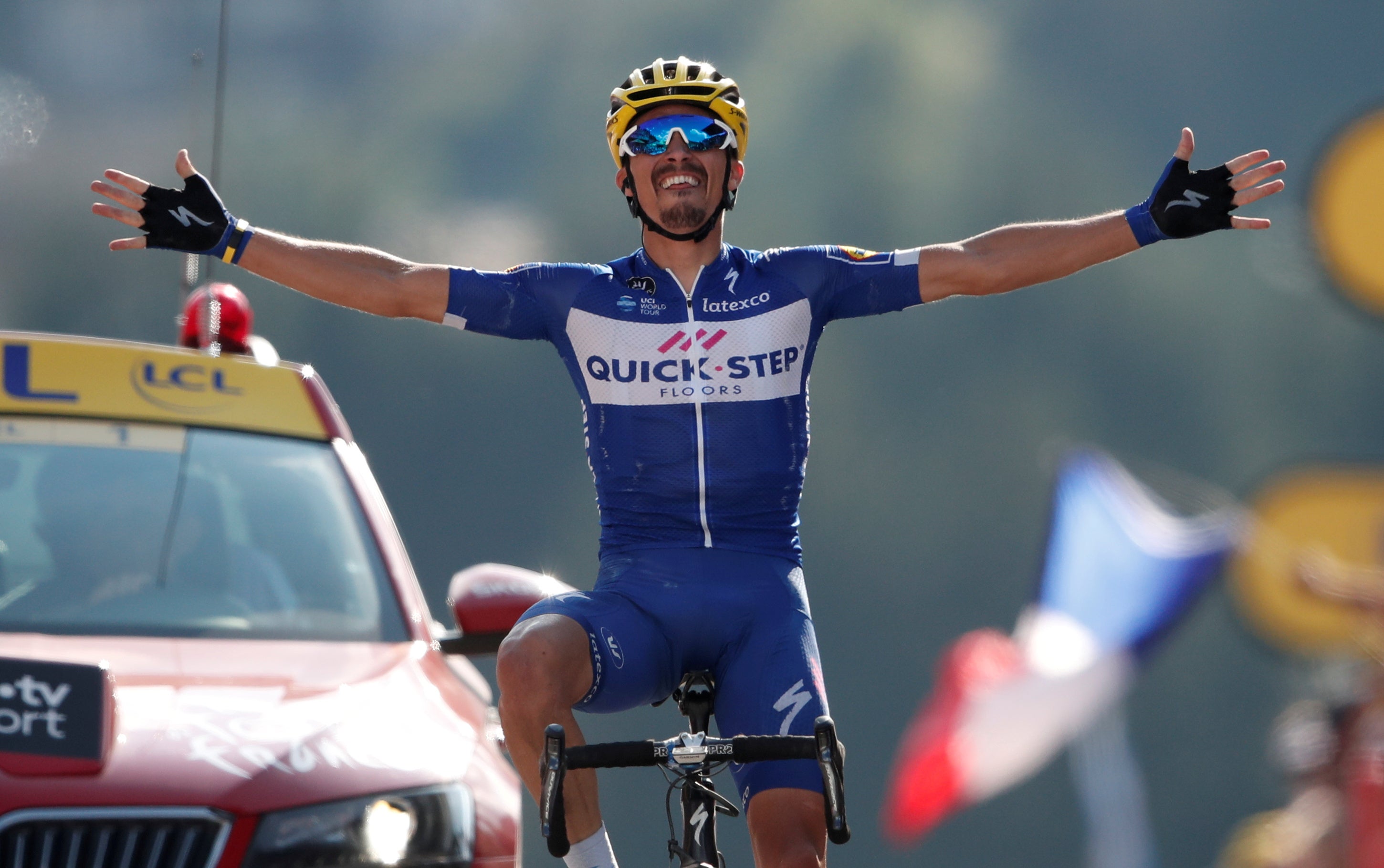 Julian Alaphilippe se lleva la Clásica de San Sebastián Julian Alaphilippe se lleva la Clásica de San Sebastián