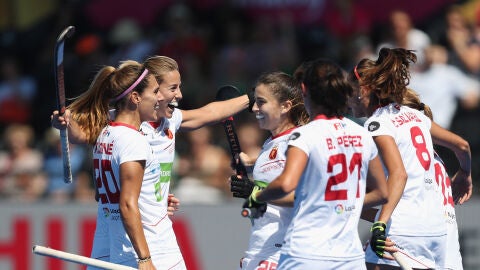 Las jugadoras espa&ntilde;olas celebran un gol ante Australia
