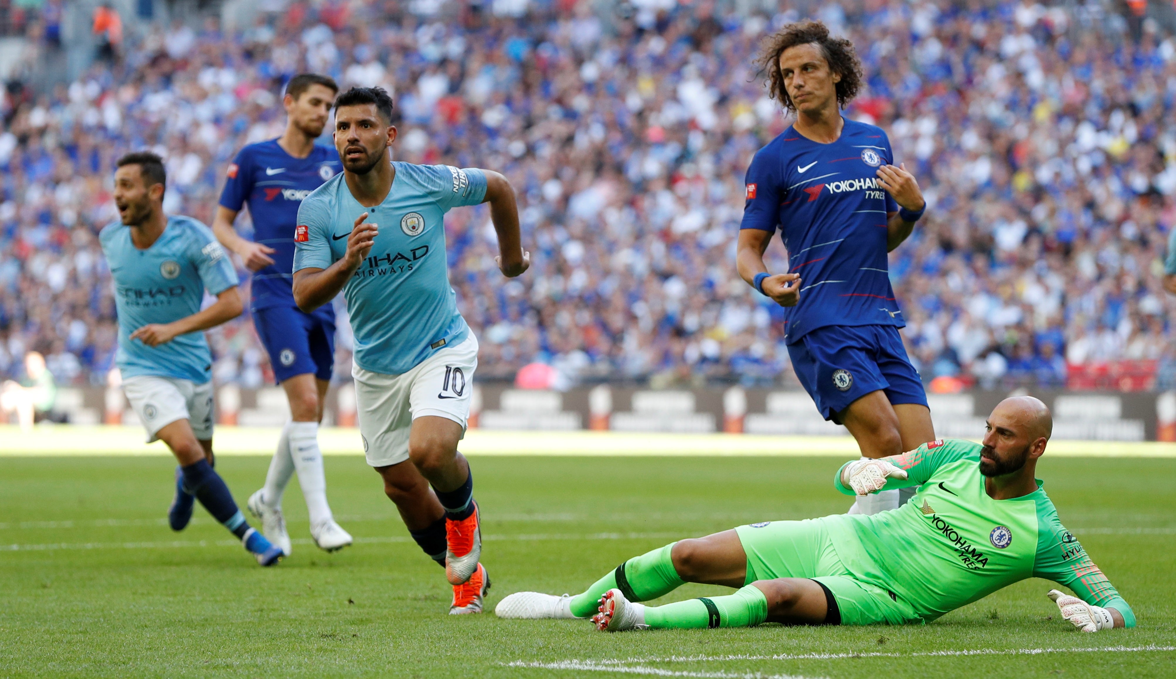 El Manchester City se lleva la Community Shield ante el Chelsea con un doblete de Agüero El Manchester City se lleva la Community Shield ante el Chelsea con un doblete de Agüero