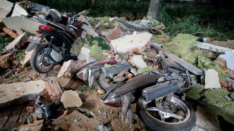 Da&ntilde;os originados por el terremoto en Lombok, Indonesia.