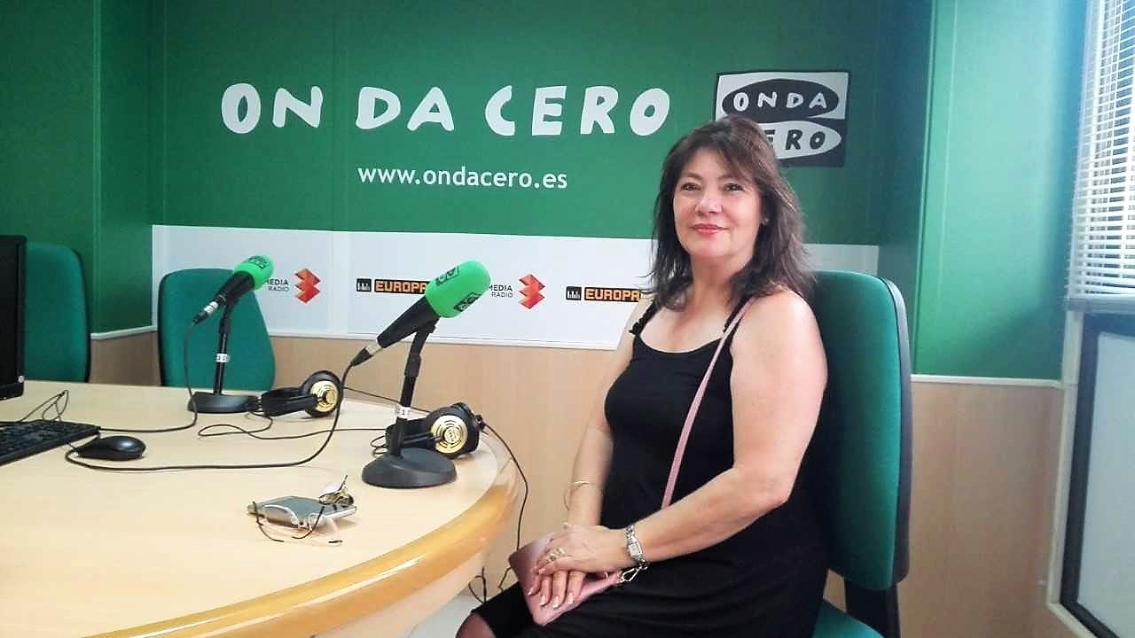 Una madre ilicitana pide que la Conselleria de Políticas Inclusivas cumpla la orden del juez de conseguir una plaza para su hijo autista en el centro Infanta Leonor de Alicante Una madre ilicitana pide que la Conselleria de Políticas Inclusivas cumpla la orden del juez de conseguir una plaza para su hijo autista en el centro Infanta Leonor de Alicante