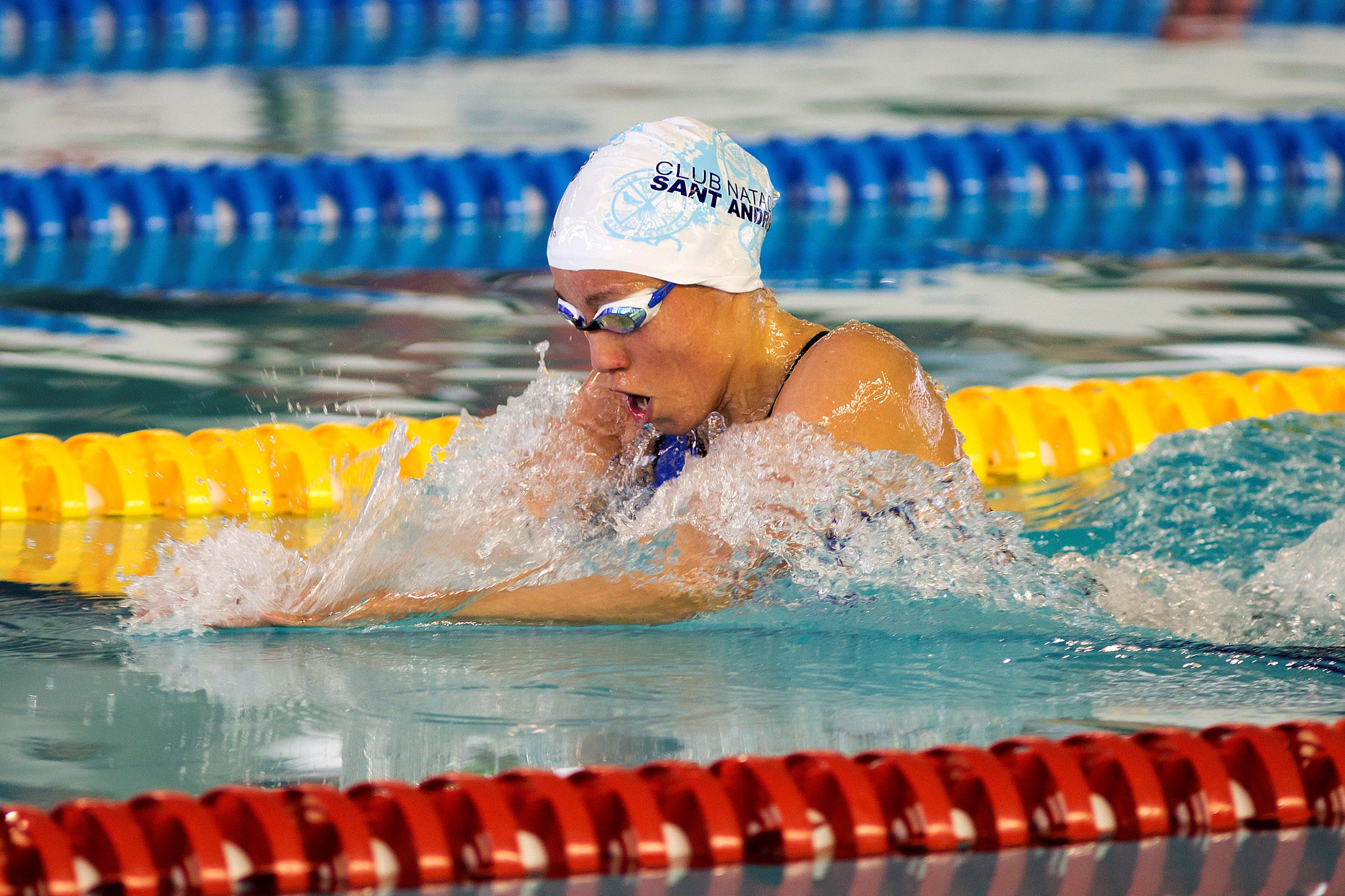 Jessica Vall, plata en los 200 metros braza en los Campeonatos de Europa de natación Jessica Vall, plata en los 200 metros braza en los Campeonatos de Europa de natación