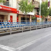 Una de las tribunas instaladas en Elche para presenciar los desfiles de las fiestas patronales. Una de las tribunas instaladas en Elche para presenciar los desfiles de las fiestas patronales.