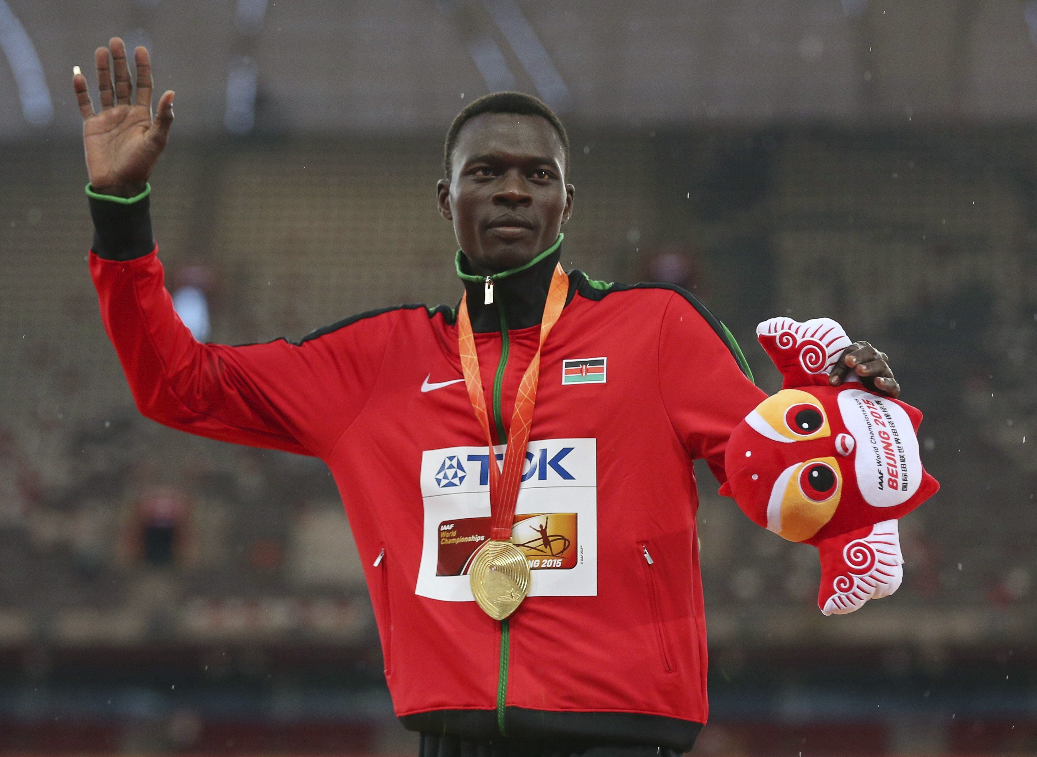 Muere en un accidente de tráfico el campeón mundial keniano Nicholas Bett Muere en un accidente de tráfico el campeón mundial keniano Nicholas Bett