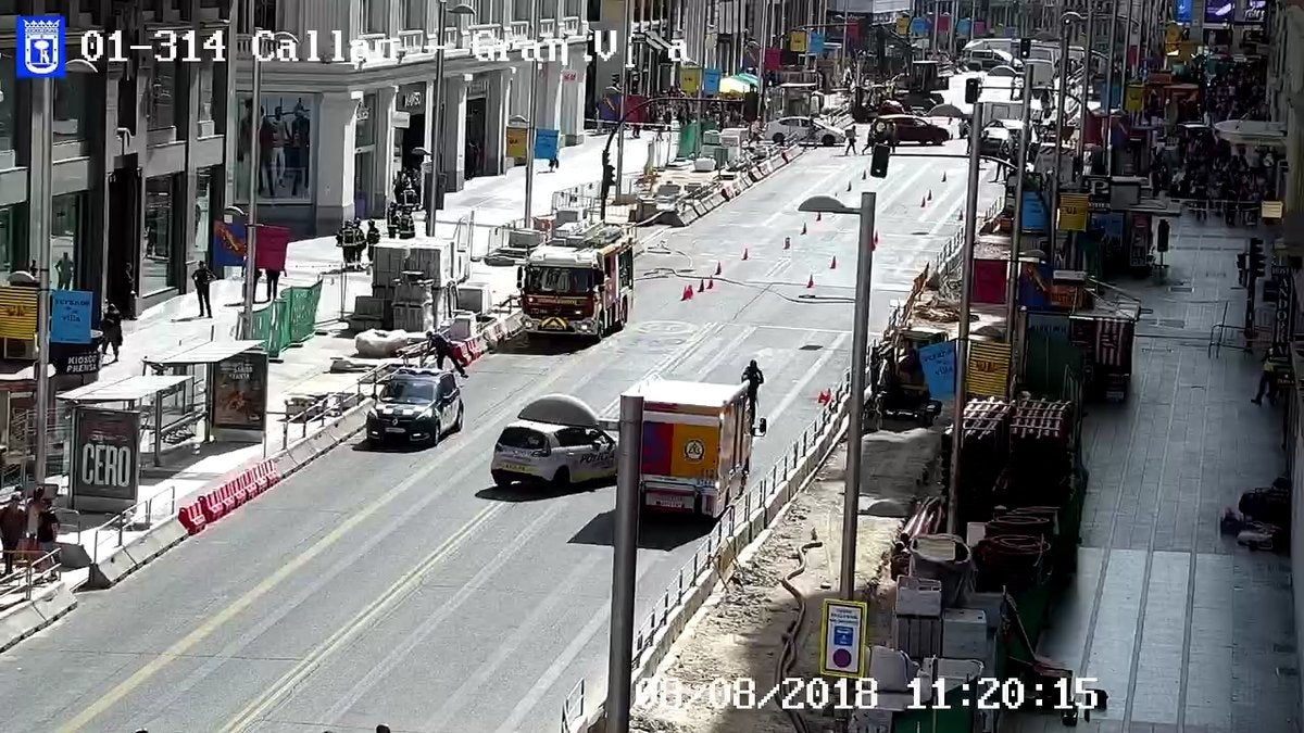 El Ayuntamiento de Madrid aconseja no acudir ya al centro en coche privado El Ayuntamiento de Madrid aconseja no acudir ya al centro en coche privado