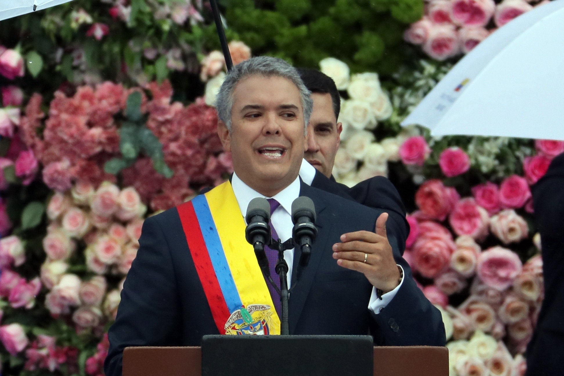 Iván Duque disuelve el equipo negociador de paz con el ELN Iván Duque disuelve el equipo negociador de paz con el ELN
