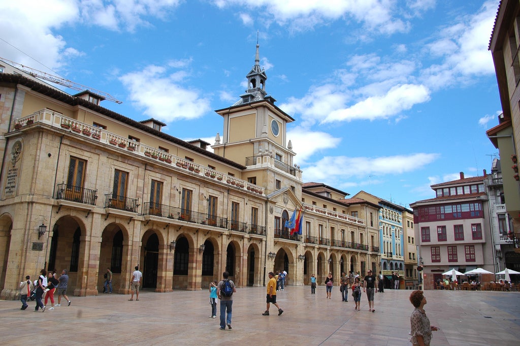 El Principado retira casi un centenar de anuncios ilegales de pisos vacacionales el último año El Principado retira casi un centenar de anuncios ilegales de pisos vacacionales el último año