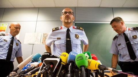 LaSexta Noticias 14:00 (20-08-18) Los Mossos confirman que tratan el ataque en la comisar&iacute;a de Cornell&agrave; como "un acto terrorista"