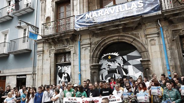 Marc, portavoz okupa: "La legalidad es un término que no entra en nuestro camino" Marc, portavoz okupa: "La legalidad es un término que no entra en nuestro camino"
