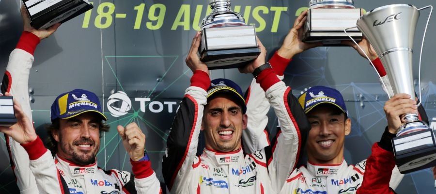 Fernando Alonso, en una carrera con Toyota Fernando Alonso, en una carrera con Toyota
