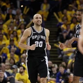 Ginobili durante un partido Ginobili durante un partido